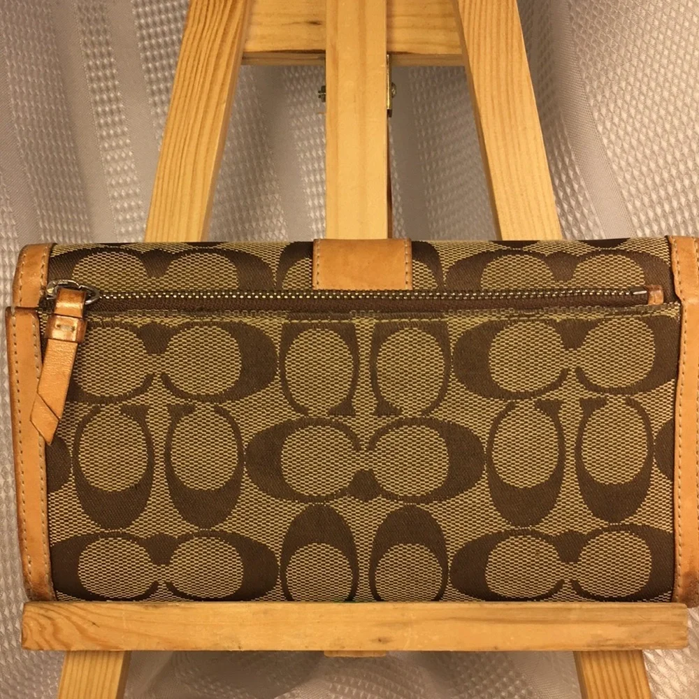 Coach leather/monogrammed canvas iconic wallet